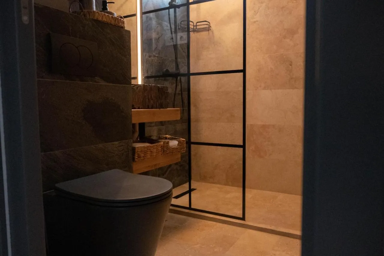 Cosy 2 Rooms Apartment In The Center Of The City Bucureşti