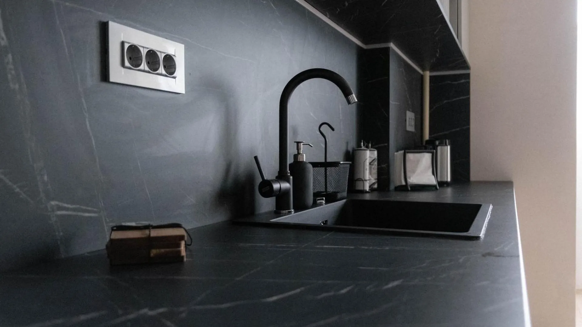 Cosy 2 Rooms Apartment In The Center Of The City Bucureşti