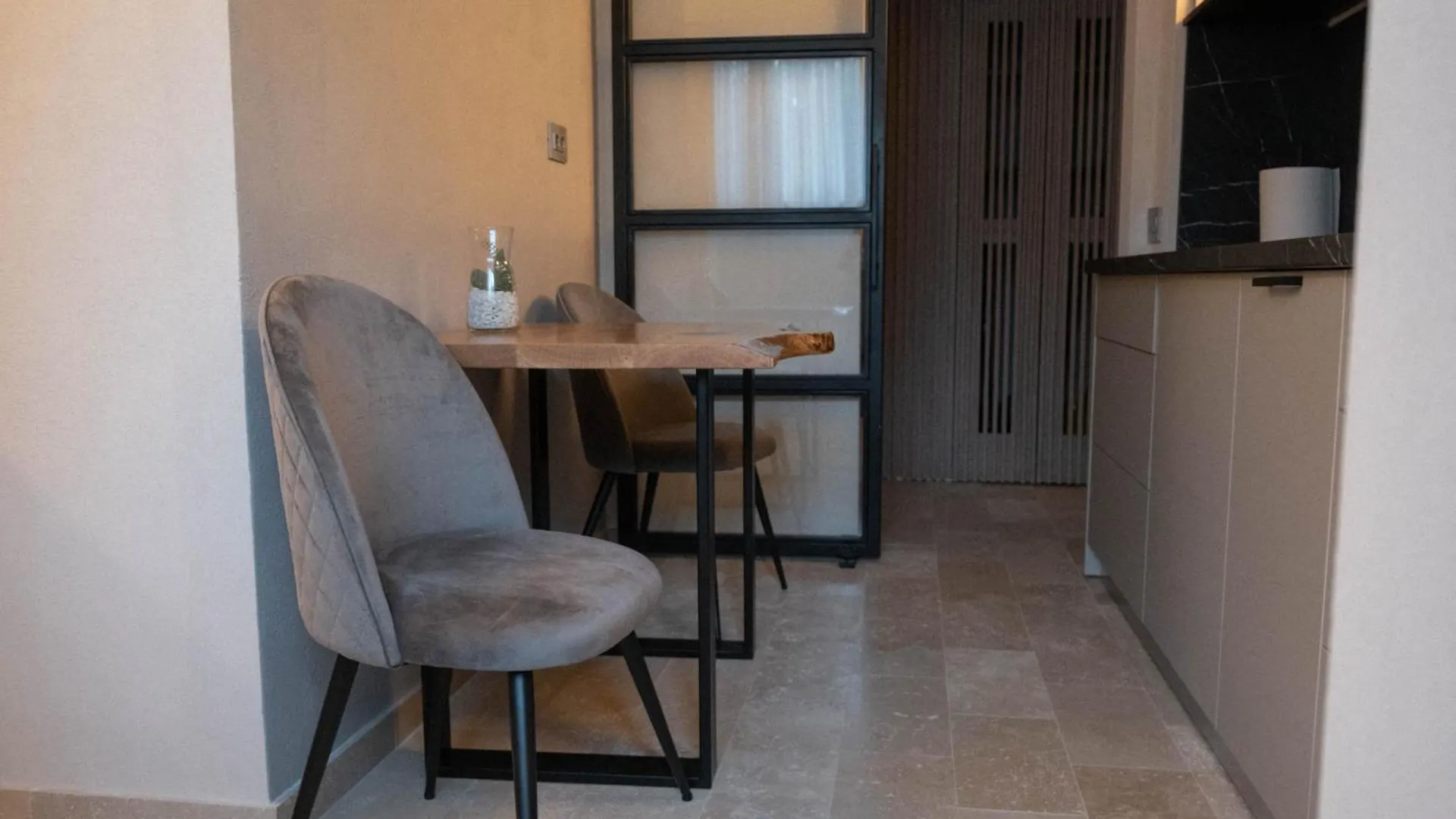 Cosy 2 Rooms Apartment In The Center Of The City Bucharest