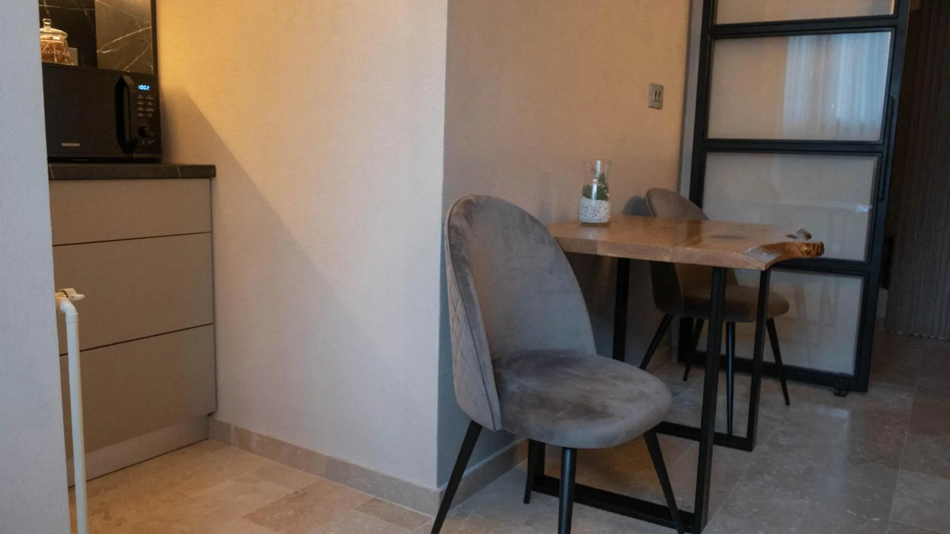 Cosy 2 Rooms Apartment In The Center Of The City Bucharest Romania